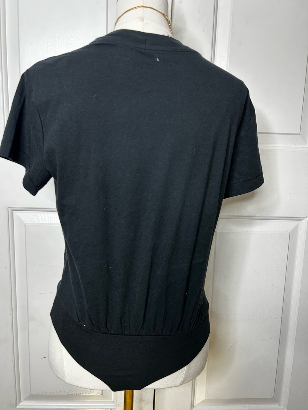 (size XS) Nuuds Soft Cotton
Everyday T-Shirt Bodysuit - Picture 8 of 10